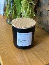 Load image into Gallery viewer, Vessel- Juniperberry &amp; Pine
